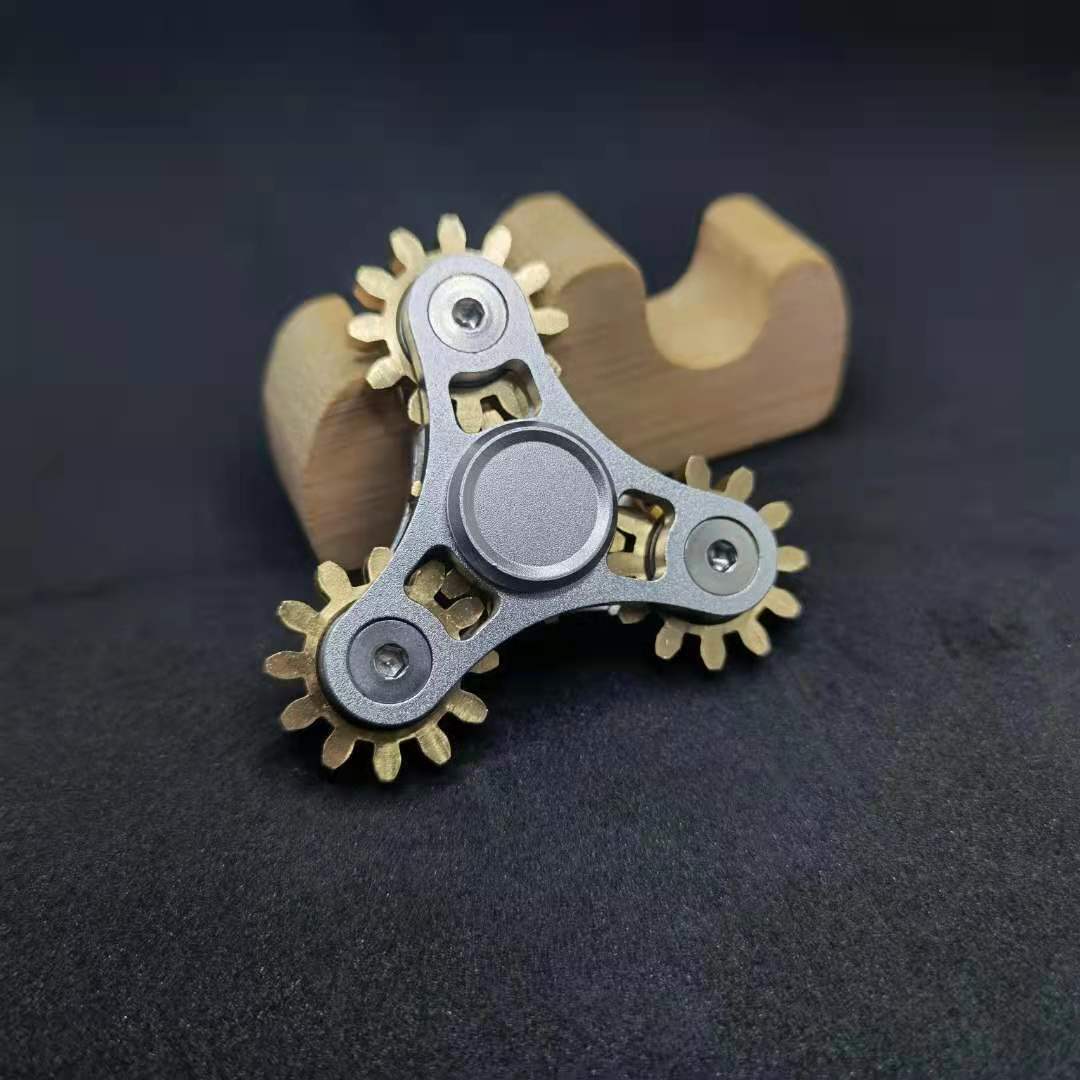 Delicateness Gear Spinner a ma - Fidget Spinner Bearing recensione e prezzo