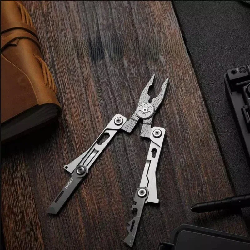 Mini Utensile Multifunzione 14 - Edc Carry Pliers recensione e prezzo